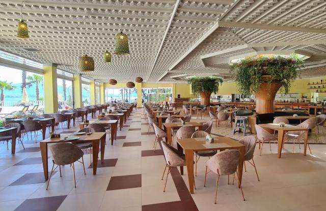 CLUB & HOTEL LETOONIA - Restaurace - Lykia Restaurant 