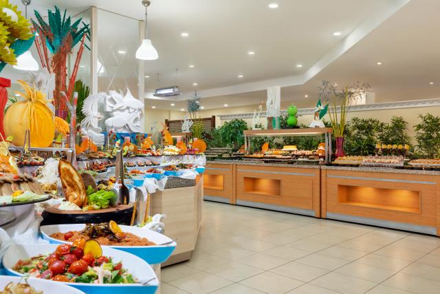 UNIQUE RESIDENCE HOTEL GOLF & SPA - Restaurace - Albatros Main 