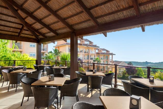 UNIQUE RESIDENCE HOTEL GOLF & SPA - Restaurace - Palm Snack Bar