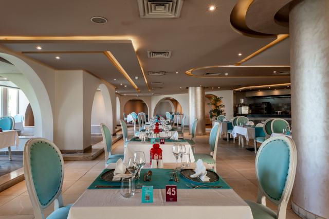 SEVEN SEAS JOLIE BAY - Restaurace - KEBAB HOUSE