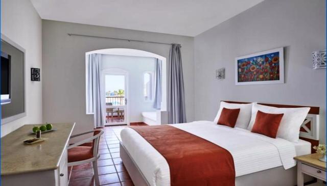 JAZ NEO REEF MARSA - Pokoje - Family Room