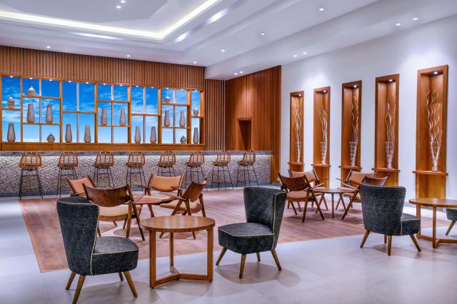 JAZ COSTA MARES - Bary - Lotus Lobby Bar
