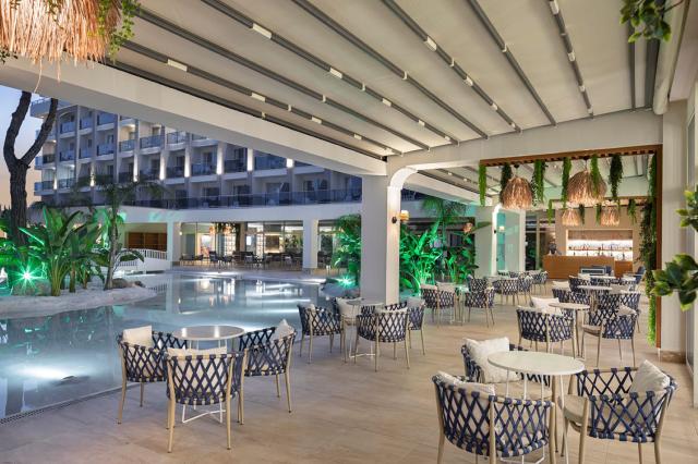 BERRY BLUE HOTEL - Restaurace - SOFRA MAIN RESTOURANT