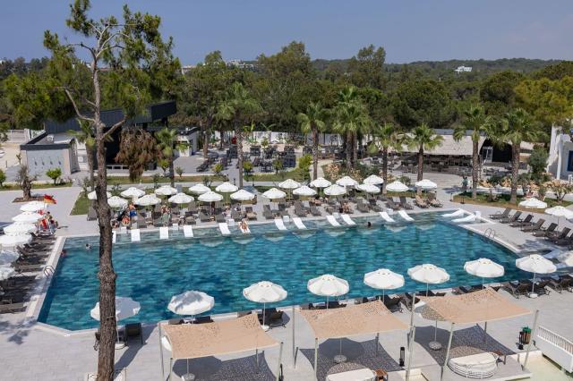 BERRY BLUE HOTEL - Bazény - Venkovní bazén