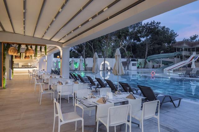 BERRY BLUE HOTEL - Restaurace - SOFRA MAIN RESTOURANT