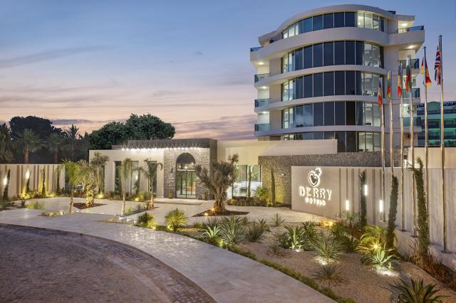 BERRY BLUE HOTEL - Obecné - Hlavní budova