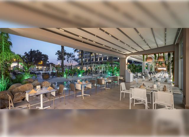 BERRY BLUE HOTEL - Restaurace - SOFRA MAIN RESTOURANT