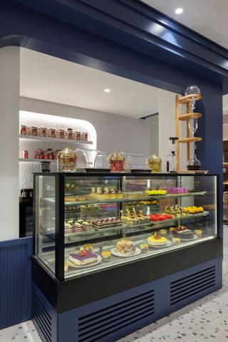 BERRY BLUE HOTEL - Restaurace - MERRY&BERRY CAFE