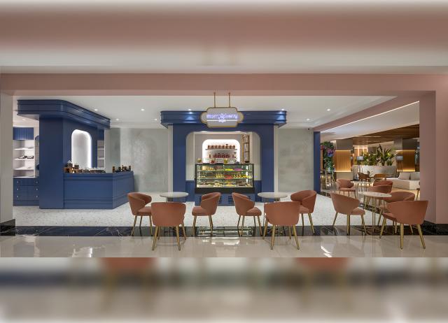 BERRY BLUE HOTEL - Restaurace - MERRY&BERRY CAFE