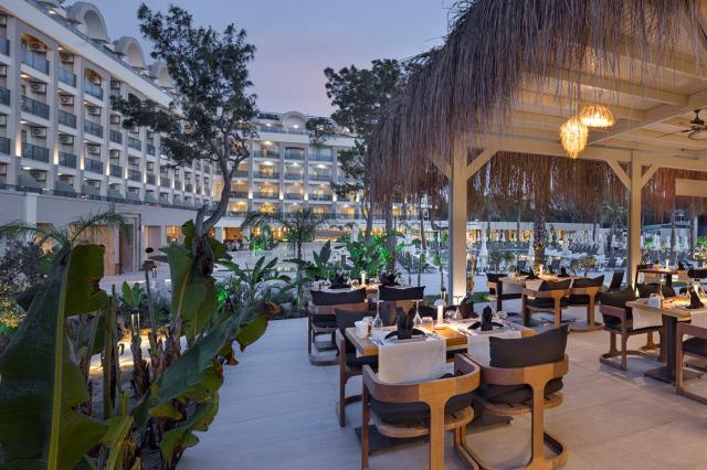 BERRY BLUE HOTEL - Restaurace - ITALYAN REST.