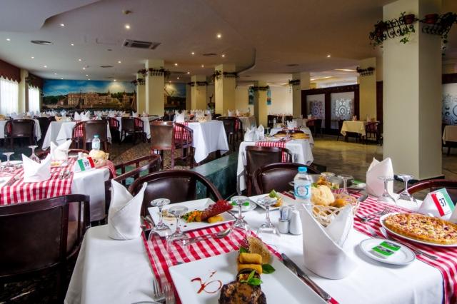 TITANIC BEACH SPA & AQUA PARK - Restaurace - Restaurace