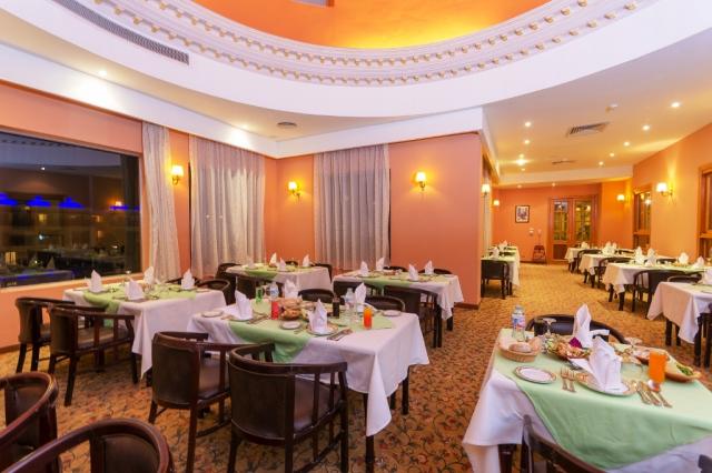 TITANIC BEACH SPA & AQUA PARK - Restaurace - Restaurace