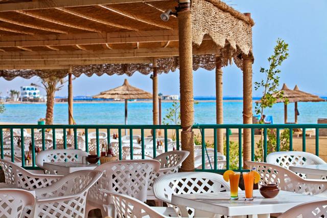 TITANIC BEACH SPA & AQUA PARK - Bary - BEACH