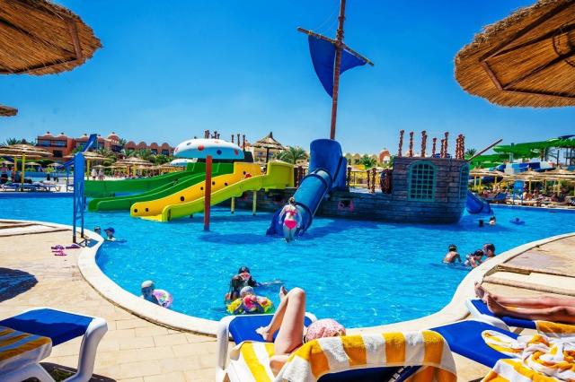 TITANIC BEACH SPA & AQUA PARK - Vodní park - Vodní park