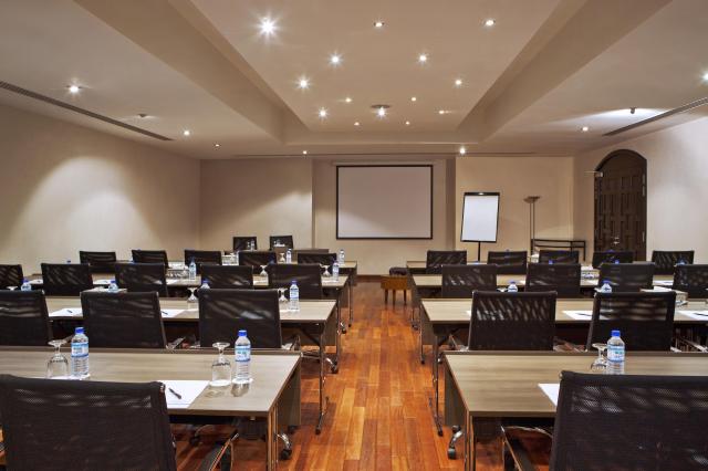 THE COVE ROTANA RESORT - MICE - MICE