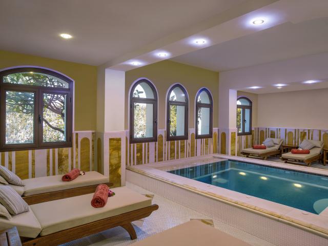 THE COVE ROTANA RESORT - Lázně - Lázně