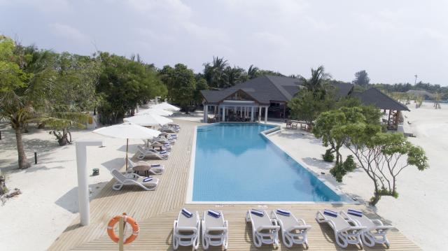CINNAMON DHONVELI MALDIVES - Bazény - Venkovní bazén