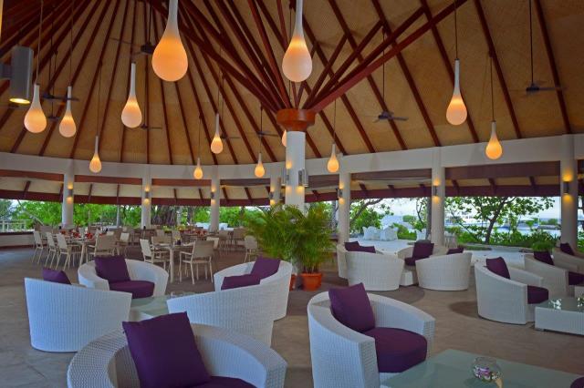 BANDOS MALDIVES - Restaurace - Seabreeze Cafe