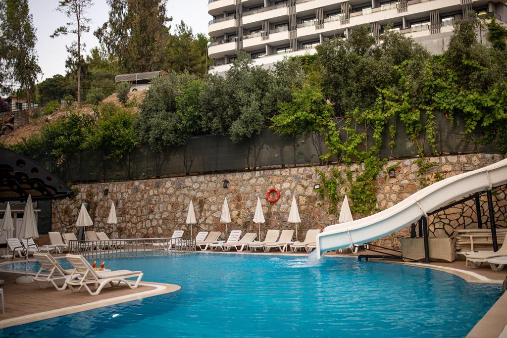 EVA BEACH HOTEL - Bazény - Venkovní bazén