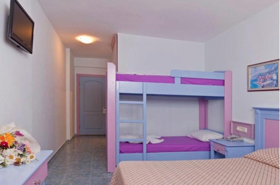 EVA BEACH HOTEL - Pokoje - STANDARD BUNKBED
