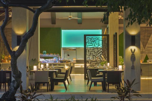 VELASSARU MALDIVES - Restaurace - VELA 