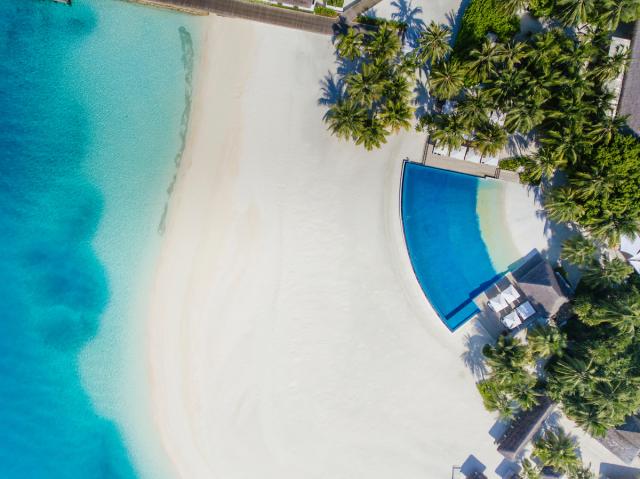 VELASSARU MALDIVES - Pláž - Pláž