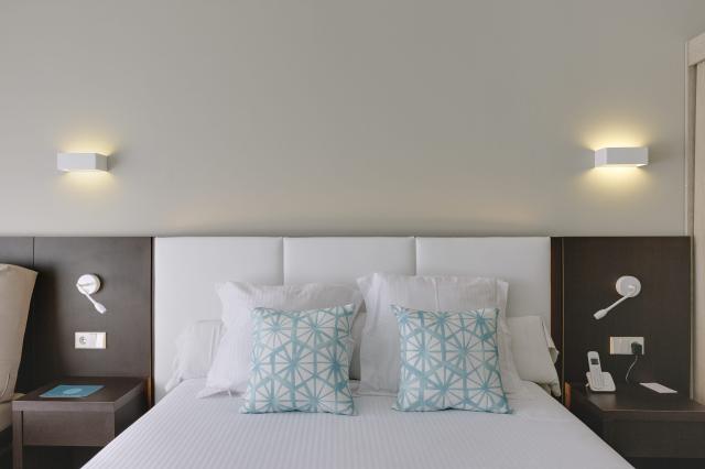 ILUNION PALMANOVA - Pokoje - DOUBLE ROOM POOL VIEW WITH BALCONY