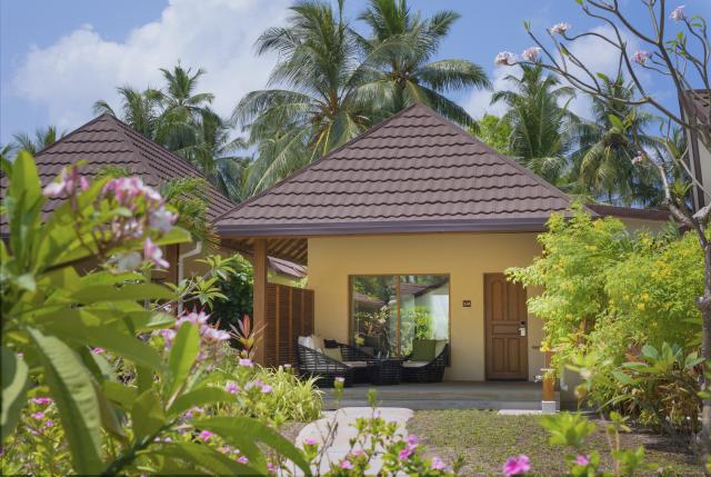 KURUMBA MALDIVES - Pokoje - Deluxe Pool Villa