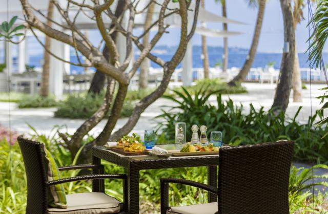 KURUMBA MALDIVES - Restaurace - Al Qasr