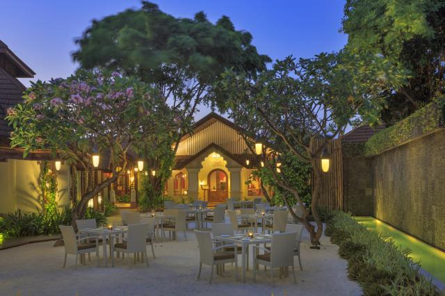 KURUMBA MALDIVES - Restaurace - Mahal