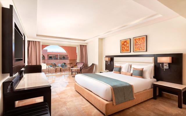 Family 2 BedRooms Garden/Pool View