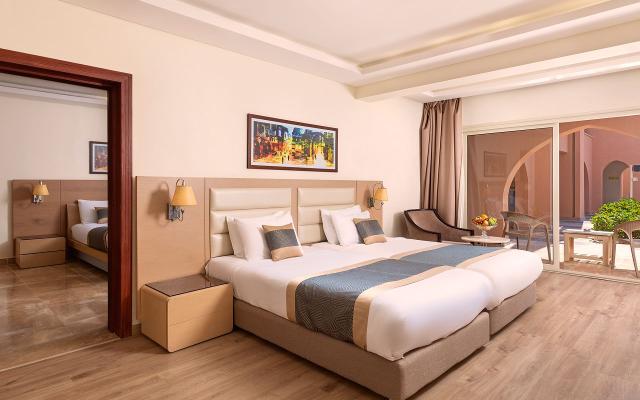 Family 2 BedRooms Garden/Pool View