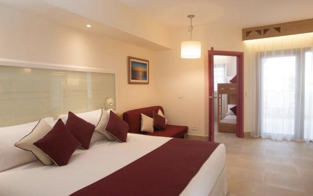 Family PV Room 