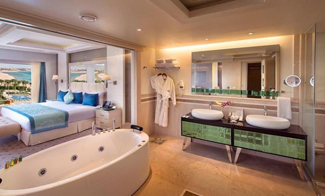Majestic Suite