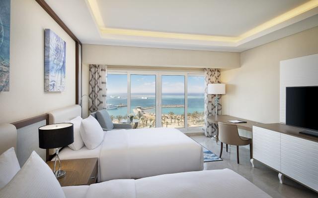 Deluxe Room with Sea View