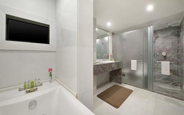 Blue Bay Suite with sea view one bed room