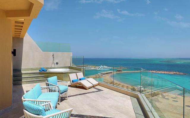 Plaza Suite sea view one bed room