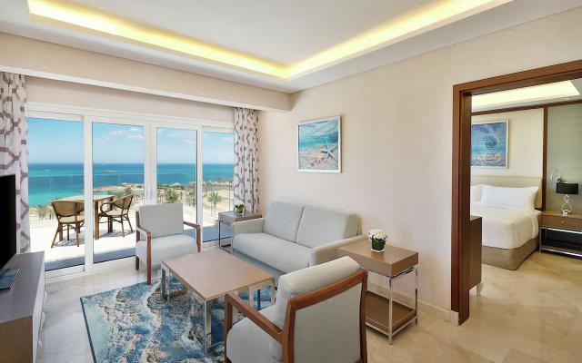 Plaza Suite sea view one bed room