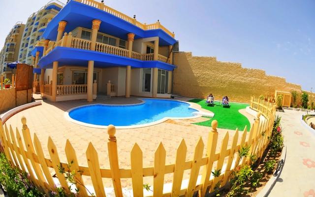 Sphinx Aqua Park Beach
