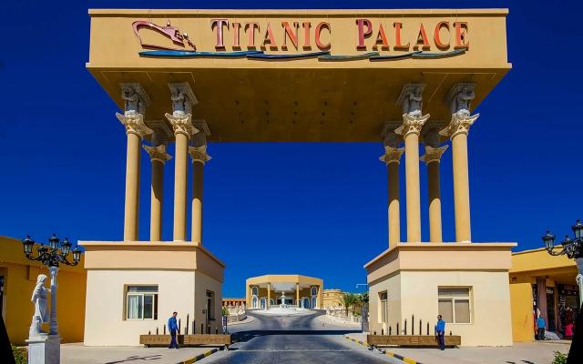 Titanic Palace