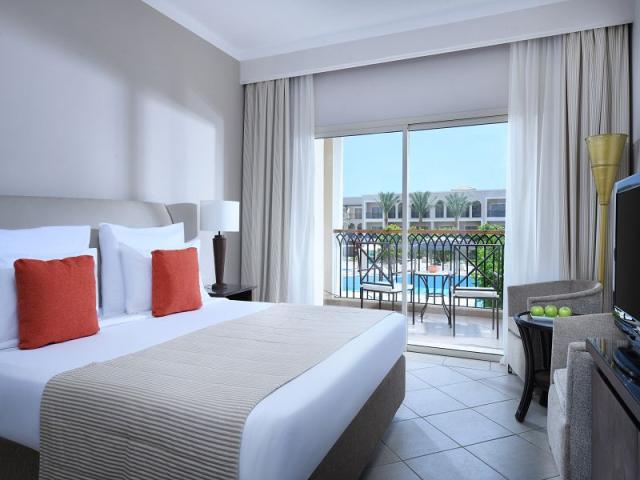 Superior Pool View Room