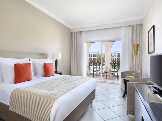 Superior Pool View Room