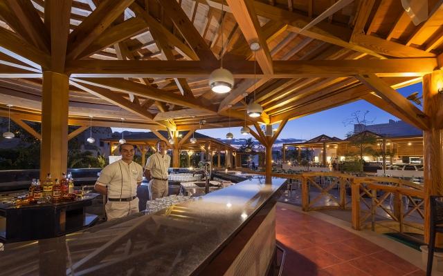 SENTIDO Reef Oasis Senses Resort 