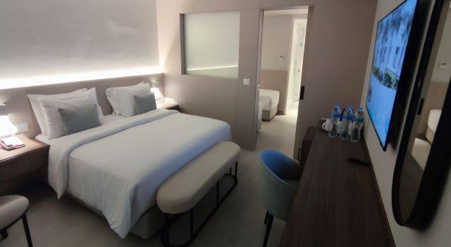 Deluxe Family Garden View Room