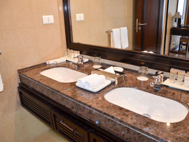 Stella Suite (Main Building Sea View)