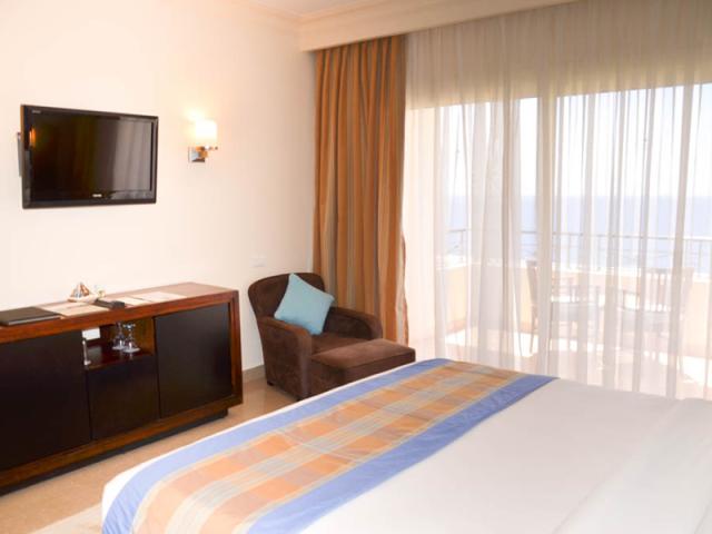 Deluxe Room (Main Building Sea View)