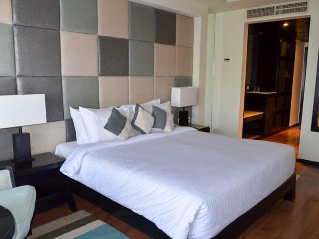 Premium Suite