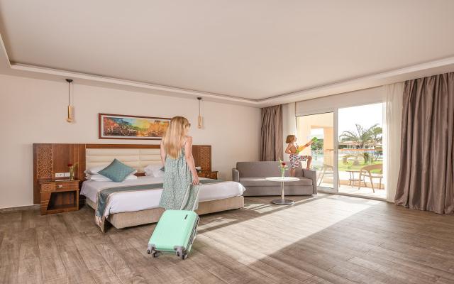 Standard Garden View Room   