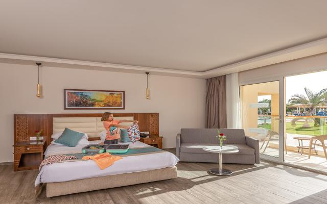 Standard Garden View Room   