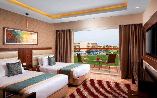 Standard Garden View Room   